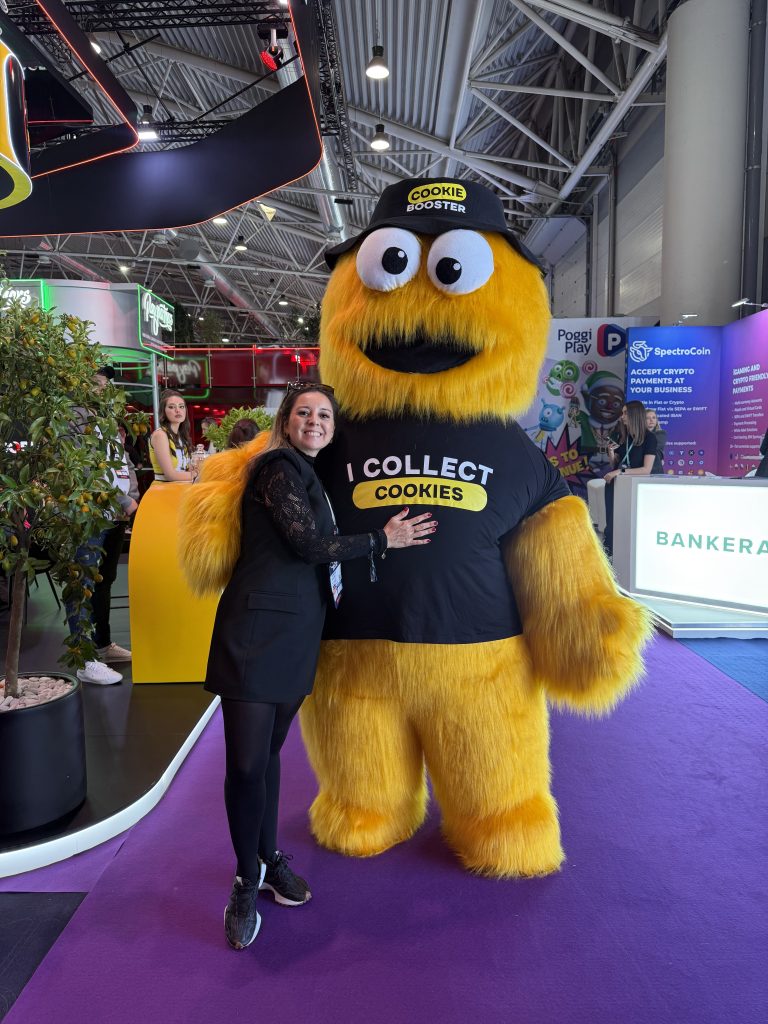 fabiola olaso smartlatam podcast events